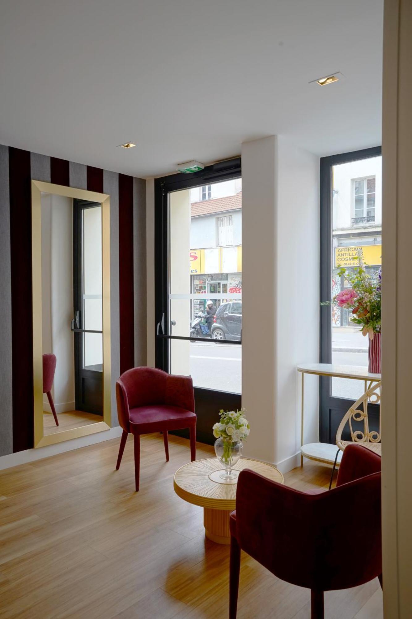 Le Montmartre Saint Pierre Hotel Parijs